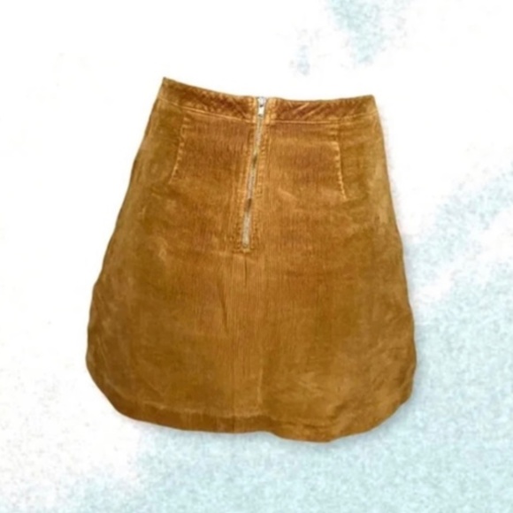 Tufted Corduroy Skirt - Picture 4 of 6